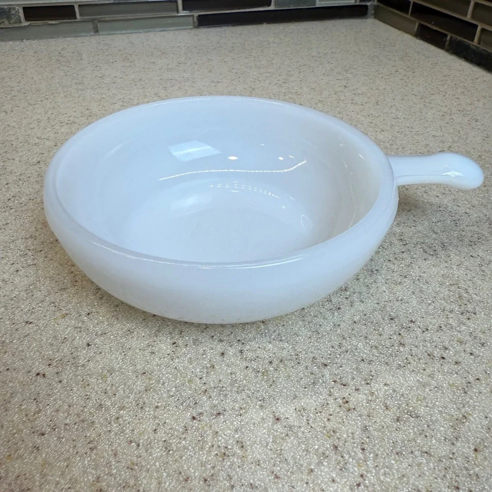 Glasbake vintage milk